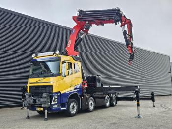 FH16 650 8x4 / 115 tm CRANE / KRAN / TRACTOR